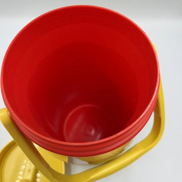 Coleman X Slim Jim Water Bottle 42 Oz Yellow Insulated Jug USA Vintage Skater - Picture 9 of 12